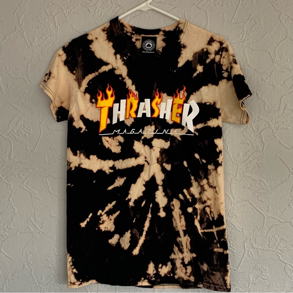 MENS AUTHENTIC THRASHER SHIRT SIZE SMALL BLEACHED TYE DYE STYLE